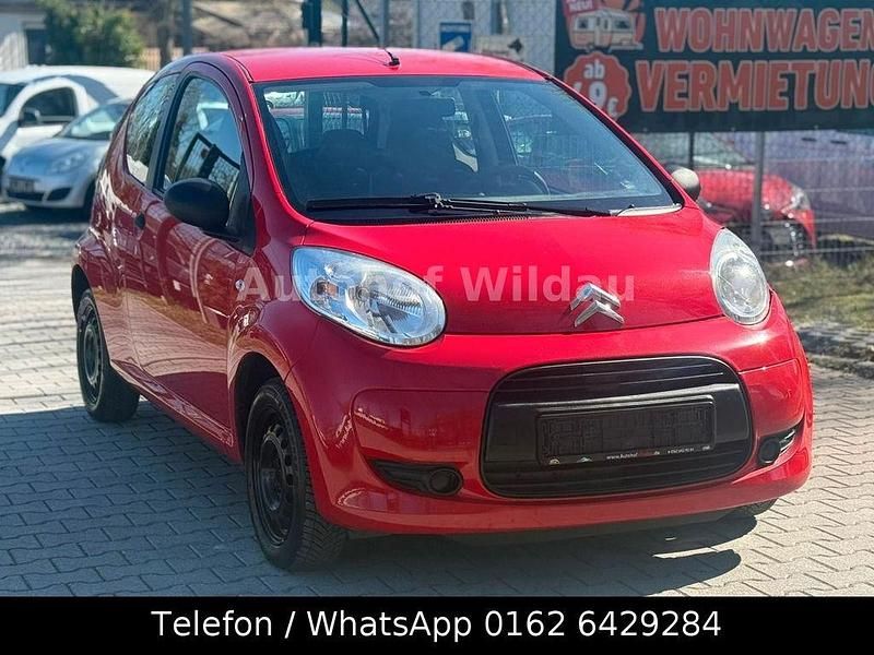 Gebraucht Citroën C1 Advance 68 PS (50 kW) 2011 Rot Kleinwagen