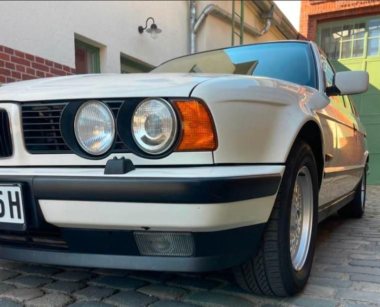 Gebraucht BMW 525 Executive 192 PS (141 kW) 1993 Weiß Limousine