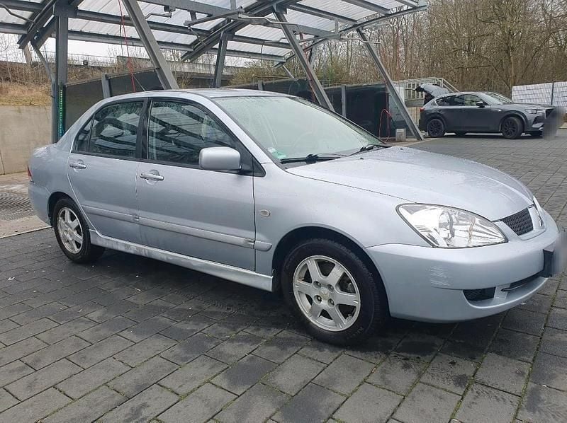 Gebraucht Mitsubishi Lancer 92 PS (67 kW) 2007 Silber Limousine