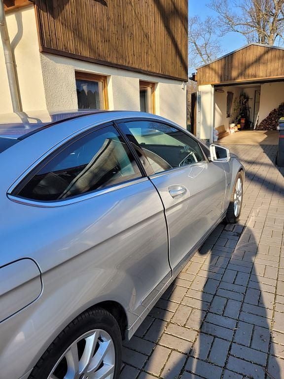 Gebraucht Mercedes C180 156 PS (114 kW) 2011 Silber Coupé