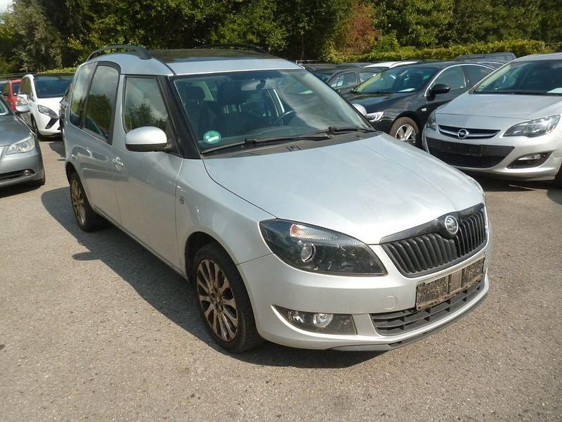 Silber Gebraucht 2015 Skoda Roomster Best of Kombi | 3.450 € (Superpreis) - Bild 1/4