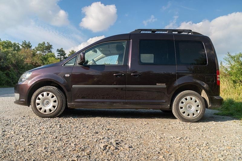 Gebraucht VW Caddy 105 PS (77 kW) 2011 Violet Van / Kleinbus