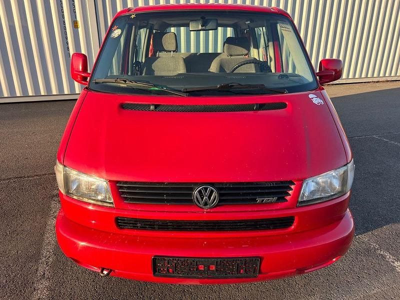 Gebraucht VW Multivan 102 PS (75 kW) 1997 Rot Van