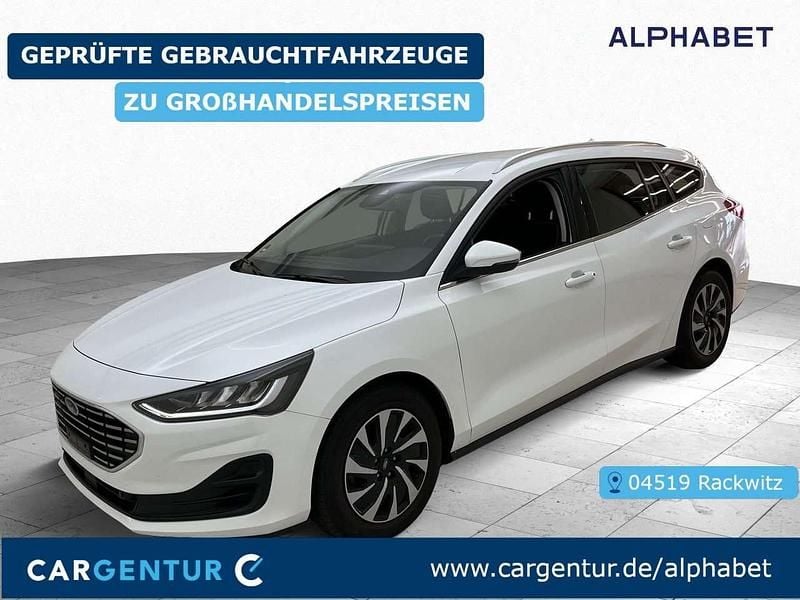 Frozen white (metallic) Gebraucht 2023 Ford Focus Titanium Kombi | 17.690 € (Superpreis) - Bild 1/2