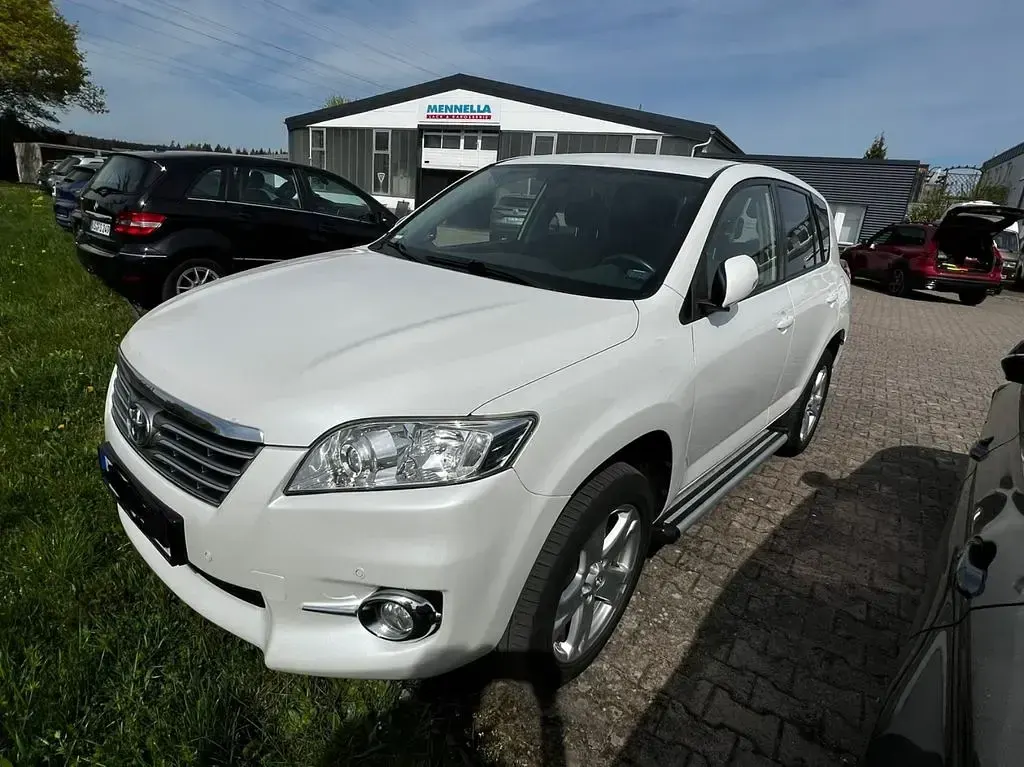Gebraucht Toyota RAV4 Life 150 PS (110 kW) 2011 Weiß SUV