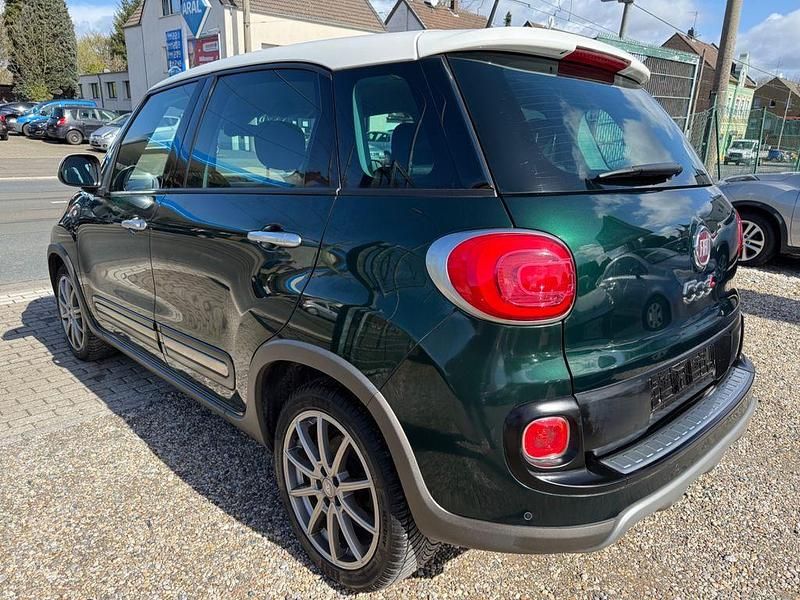 Gebraucht Fiat 500L Trekking 120 PS (88 kW) 2015 Grün Van / Kleinbus