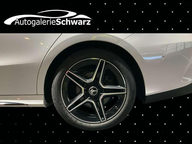 Gebraucht Mercedes CLA200 AMG 150 PS (110 kW) 2022 Amg polarweiss Kombi