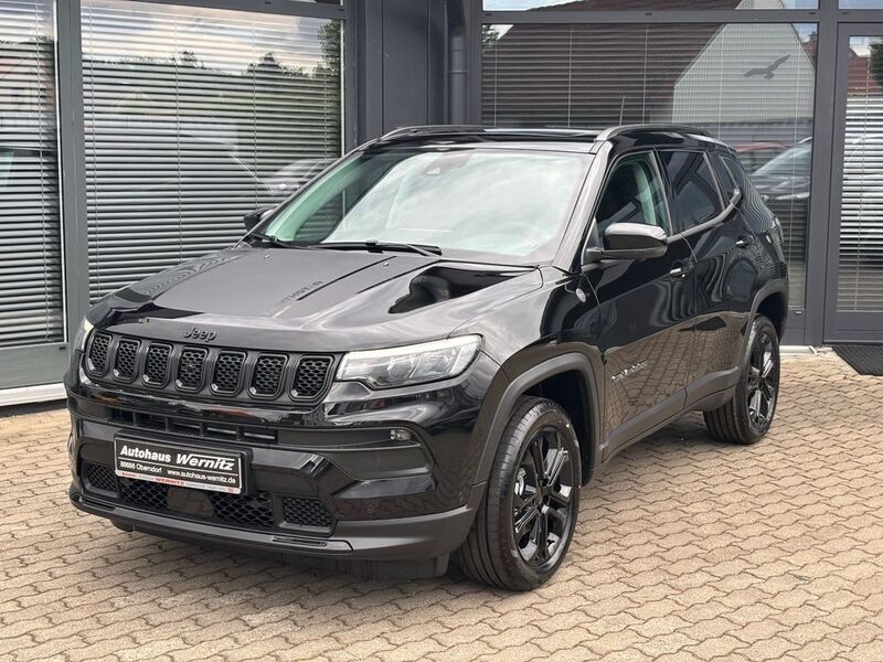Schwarz Neu 2025 Jeep Compass North SUV | 36.900 € (Superpreis) - Bild 1/4