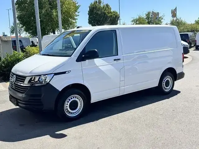 Gebraucht VW T6.1 150 PS (110 kW) 2020 Weiß Van