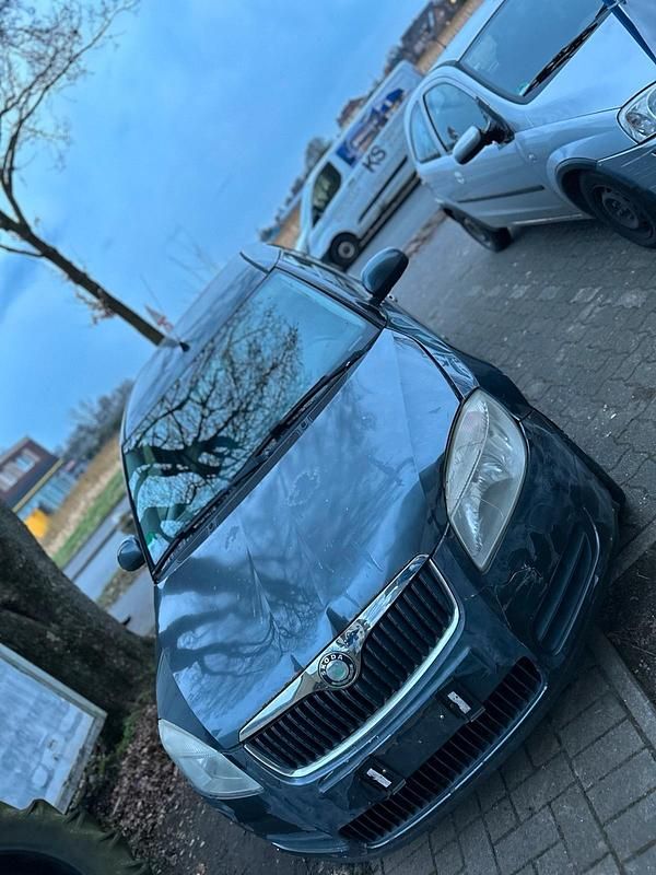 Gebraucht Skoda Roomster 105 PS (77 kW) 2007 Grau Van / Kleinbus