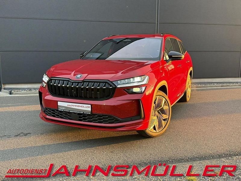 Rot Neu 2025 Skoda Kodiaq SportLine SUV | 57.650 € (Teuer) - Bild 1/4