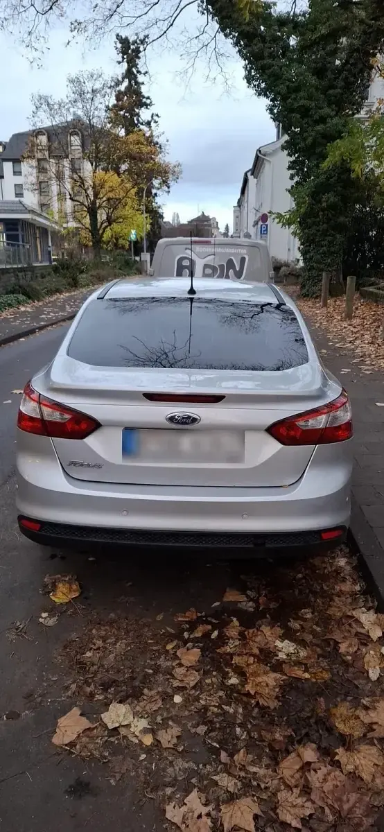 Usata Ford Focus 86 CV (63 kW) 2014 Argento Berlina