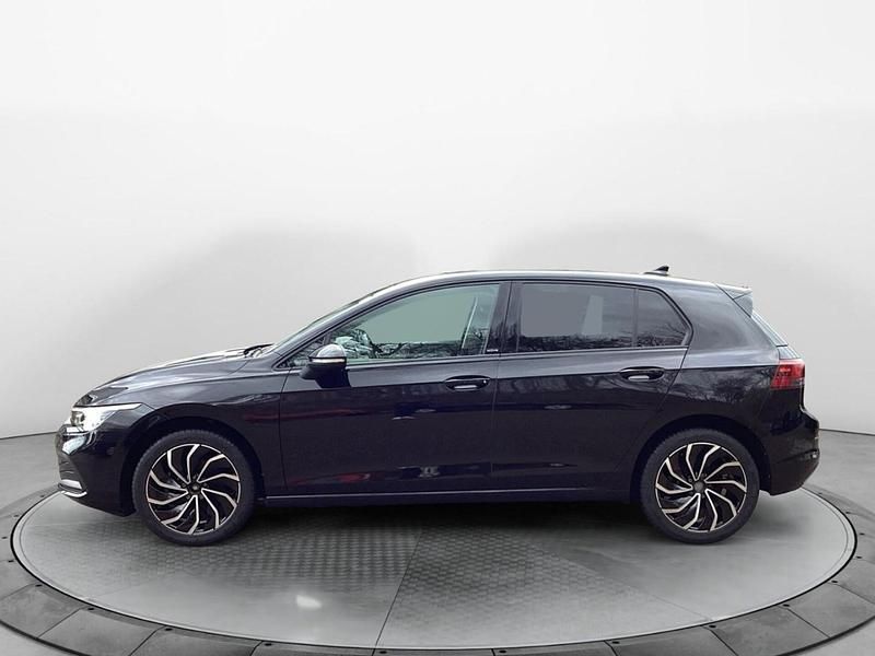 Gebraucht VW Golf VIII Move 150 PS (110 kW) 2024 Schwarz Limousine