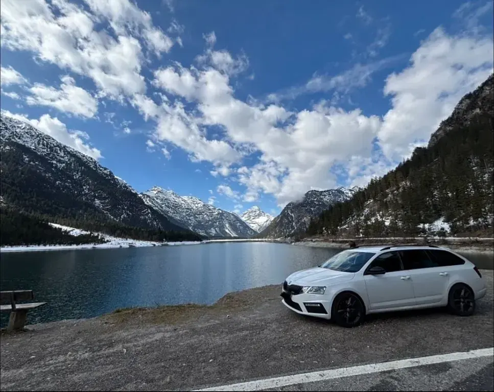 Gebraucht Skoda Octavia RS 184 PS (135 kW) 2020 Weiß Kombi