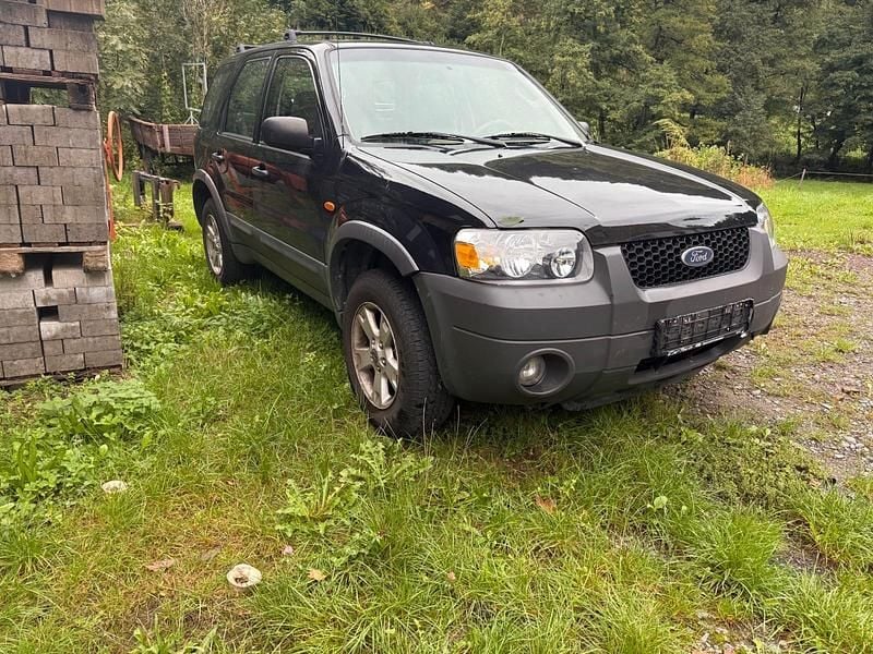 Schwarz Gebraucht 2004 Ford Maverick XLT SUV | 5.800 € - Bild 1/4