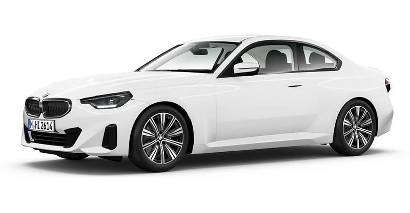 Weiß Gebraucht 2024 BMW 218 Shadowline Coupé | 33.173 € (Fairer Preis) - Bild 1/4