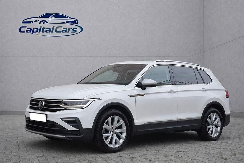 Weiß Gebraucht 2022 VW Tiguan Allspace Life SUV | 24.500 € (Fairer Preis) - Bild 1/4