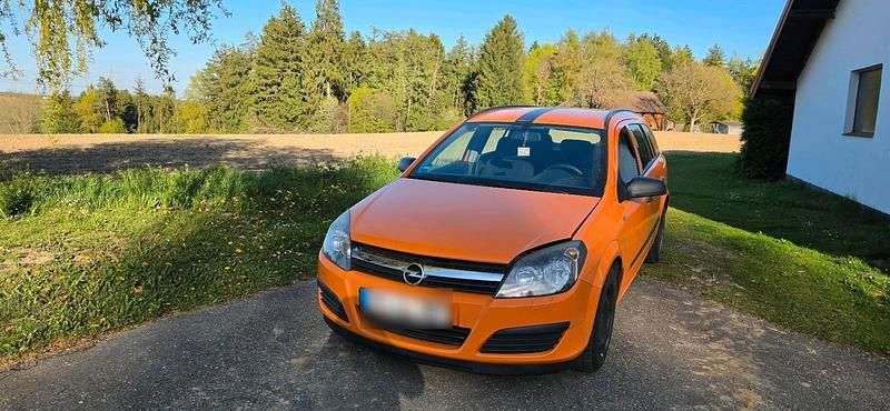 Second-hand Opel Astra 90 CP (66 kW) 2004 Break