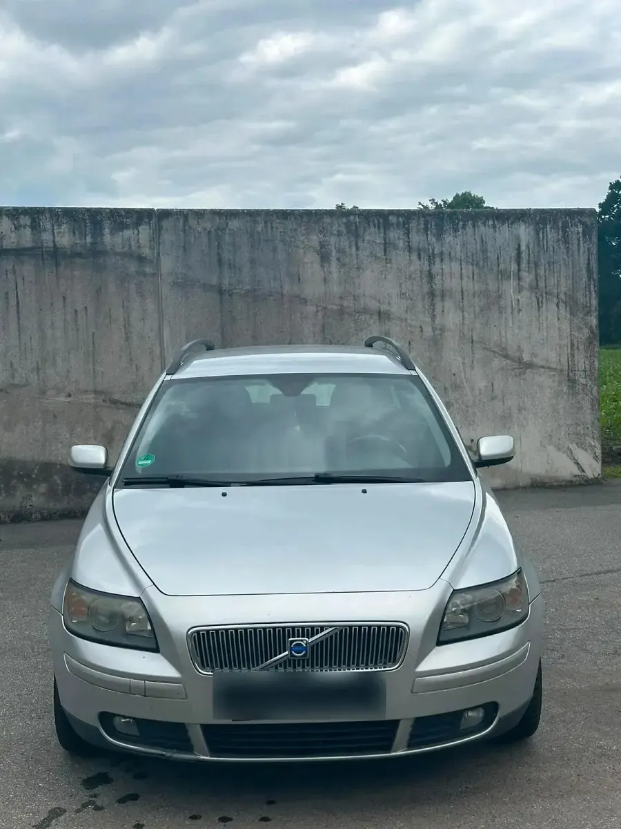 Gebraucht Volvo V50 136 PS (100 kW) 2005 Silber Kombi
