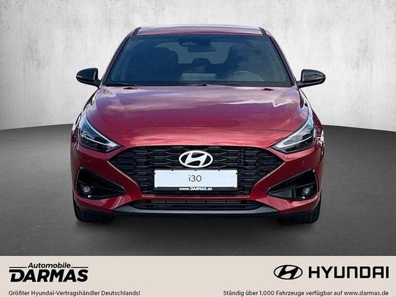 Gebraucht Hyundai i30 Advantage 140 PS (102 kW) 2024 Rot Limousine