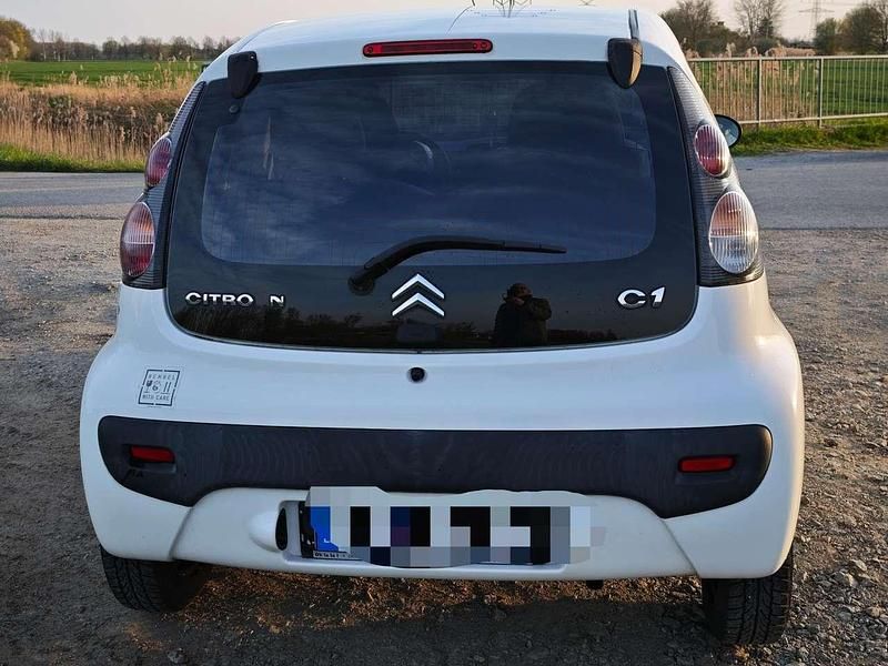 Gebraucht Citroën C1 Style 68 PS (50 kW) 2009 Weiß Kleinwagen