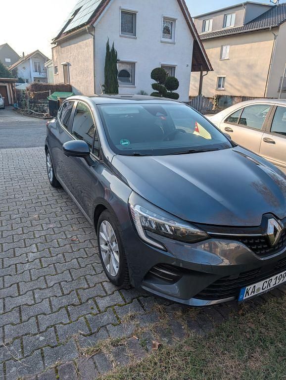 Gebraucht Renault Clio V Experience 101 PS (74 kW) 2020 Grau Limousine
