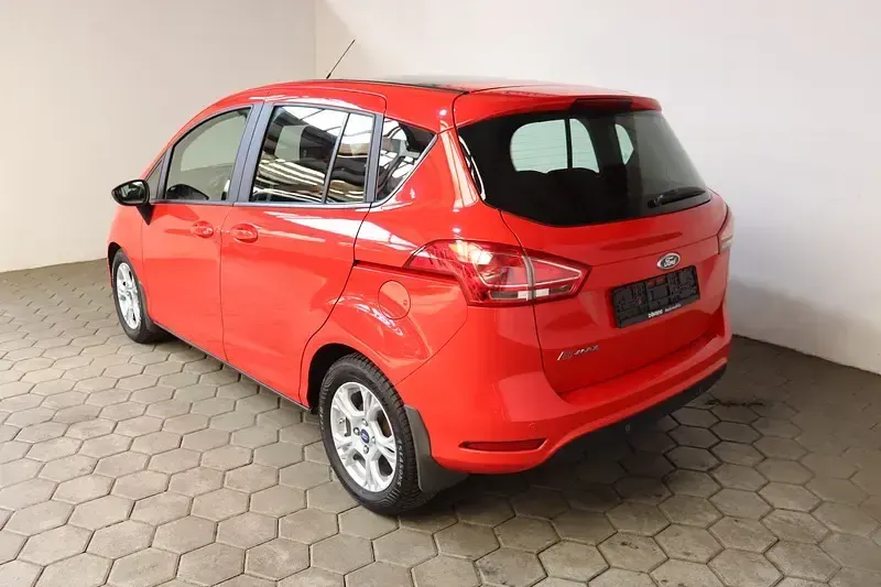 Gebraucht Ford B-MAX SYNC Edition 105 PS (77 kW) 2015 Rot Van / Kleinbus