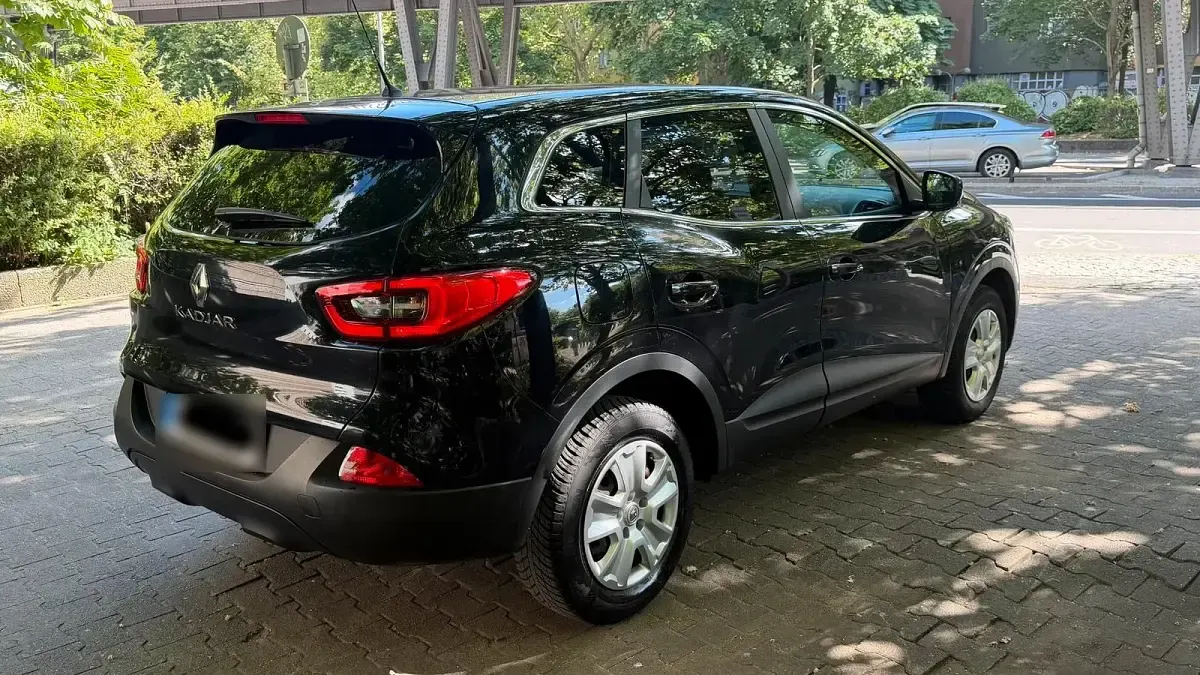 Gebraucht Renault Kadjar 130 PS (95 kW) 2018 Schwarz SUV