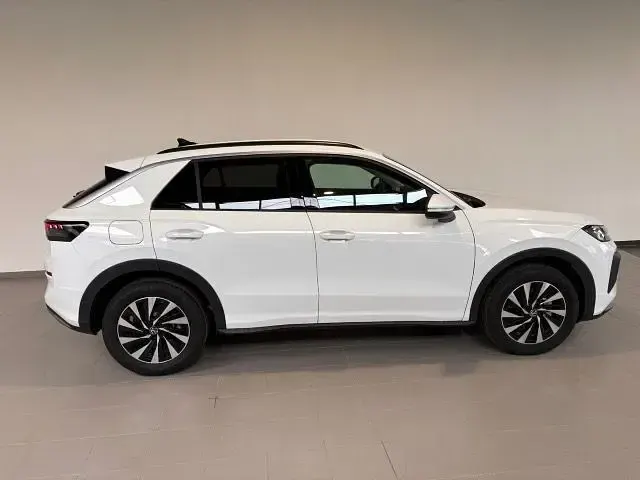 Neu VW T-Roc Life 150 PS (110 kW) 2026 Weiß SUV
