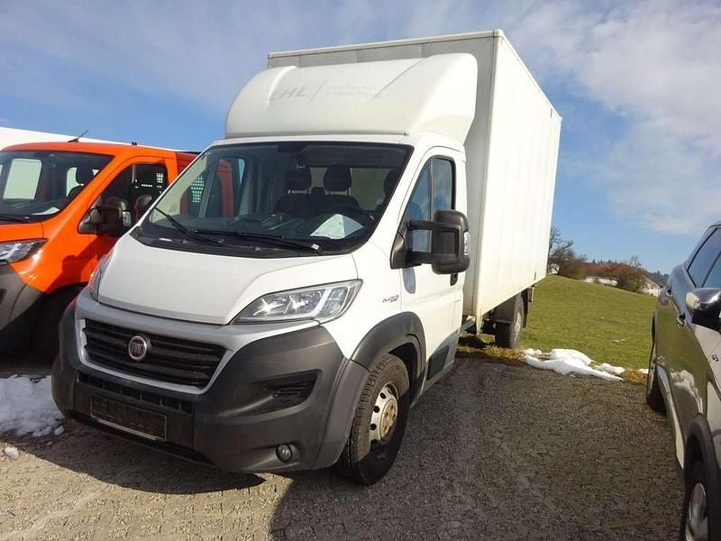 Gebraucht Fiat Ducato 148 PS (108 kW) 2018 Colore esterno (weiss pastell Van