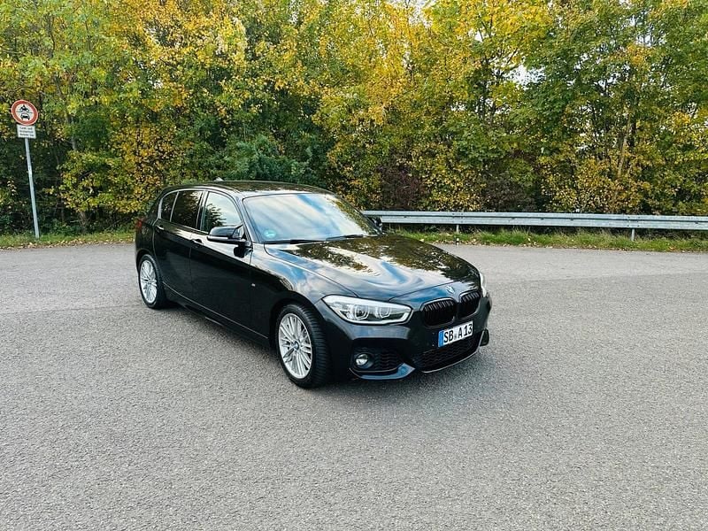Schwarz Gebraucht 2018 BMW 118 M Sport Kleinwagen | 13.999 € (Fairer Preis) - Bild 1/4