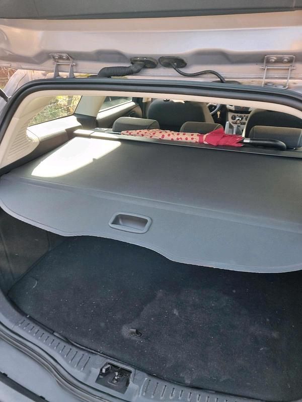 Gebraucht Ford Focus 100 PS (73 kW) 2014 Silber Kombi