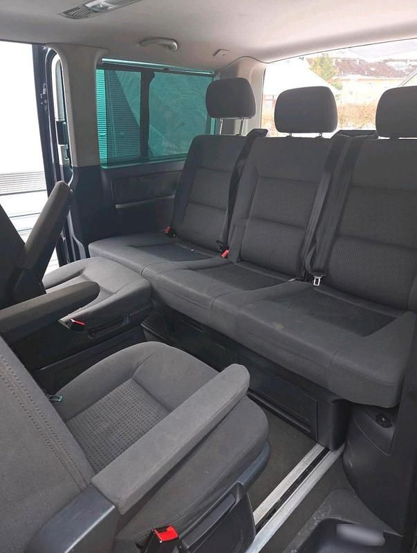 Second-hand VW T5 131 CP (96 kW) 2003 Negru Van