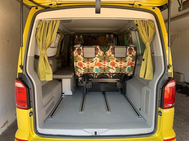 Gebraucht VW California Beach 150 PS (110 kW) 2018 Gelb Van