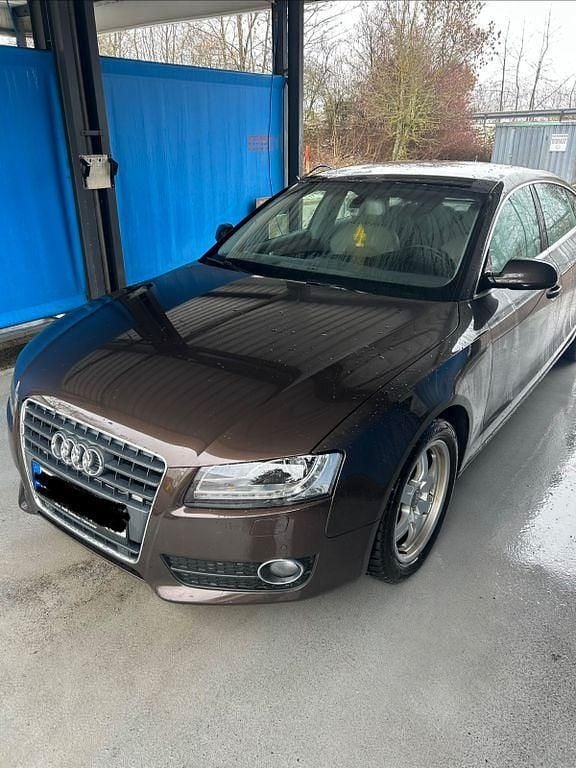 Gebraucht Audi A5 Sportback Sport 160 PS (117 kW) 2011 Braun Kleinwagen