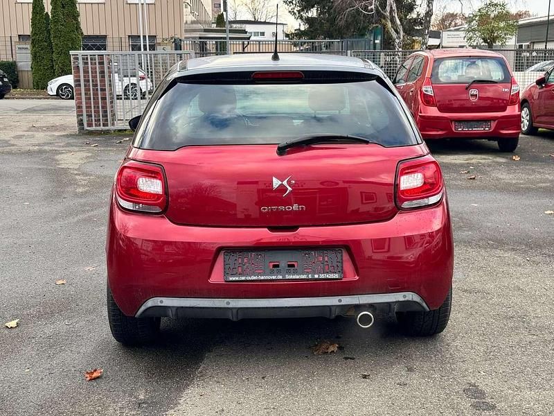 Gebraucht Citroën DS3 So Chic 120 PS (88 kW) 2010 Rot erythree onyxschwarzlack Kleinwagen