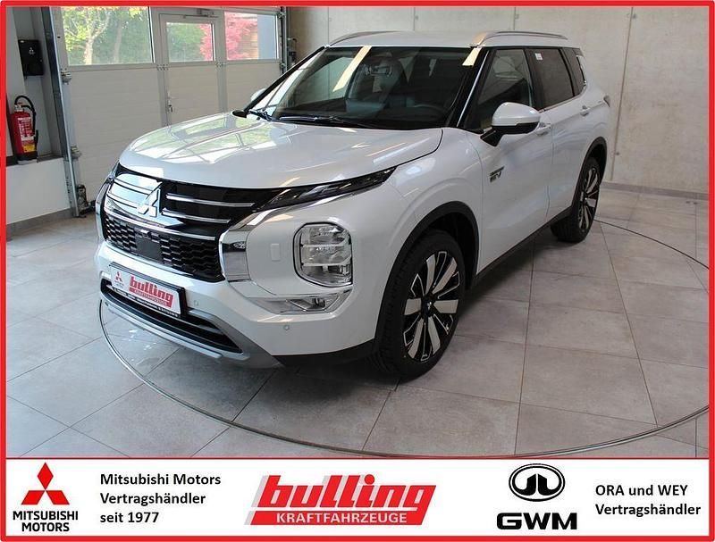 Weiß Neu 2025 Mitsubishi Outlander P-HEV Edition SUV | 46.970 € (Superpreis) - Bild 1/4