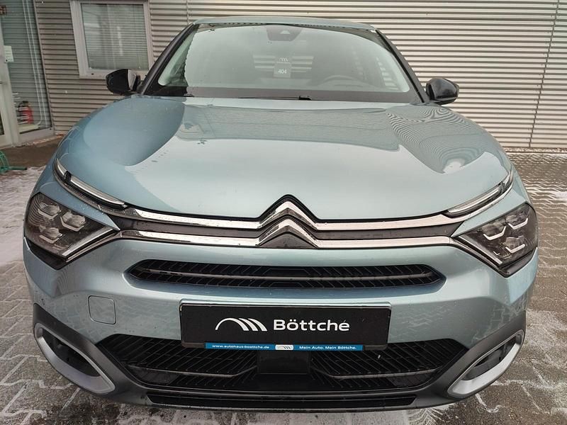 Gebraucht Citroën C4 Shine 131 PS (96 kW) 2023 Olbia blau Limousine