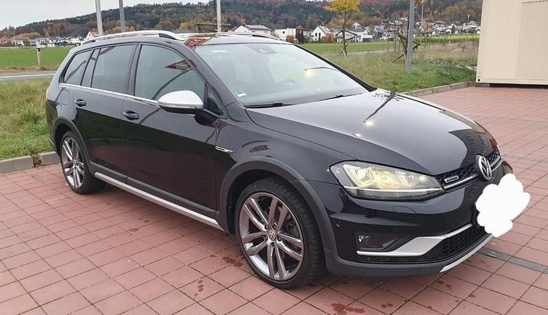 Schwarz Gebraucht 2015 VW Golf VII Kombi | 9.900 € (Superpreis) - Bild 1/4