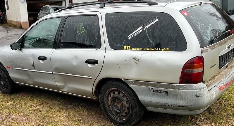 Gebraucht Ford Mondeo 2000 Silber Kombi