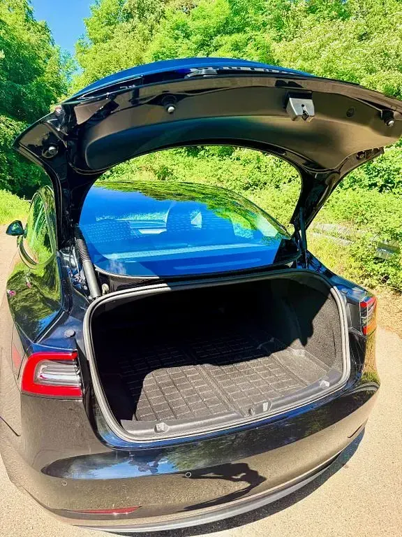 Gebraucht Tesla Model 3 Standard Range Plus 225 kW (306 PS) 2021 Schwarz Limousine