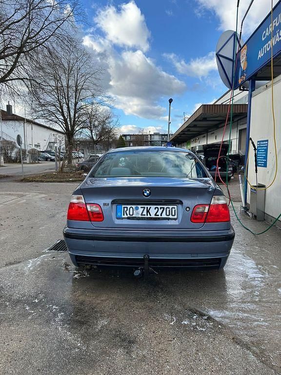 Gebraucht BMW 320 136 PS (100 kW) 1999 Grau Limousine