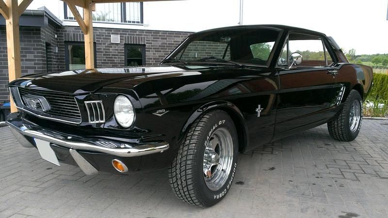 Schwarz Gebraucht 1966 Ford Mustang Limousine | 45.000 € - Bild 1/4