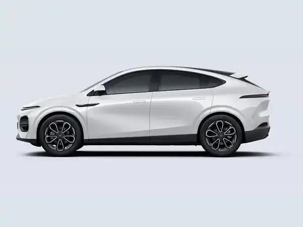 Neu XPENG G6 AWD Performance 358 kW (487 PS) 2026 Weiss arctic white SUV