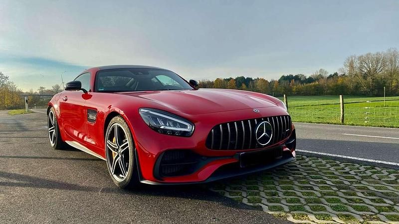 Gebraucht Mercedes AMG GT C AMG 557 PS (409 kW) 2020 Rot Coupé