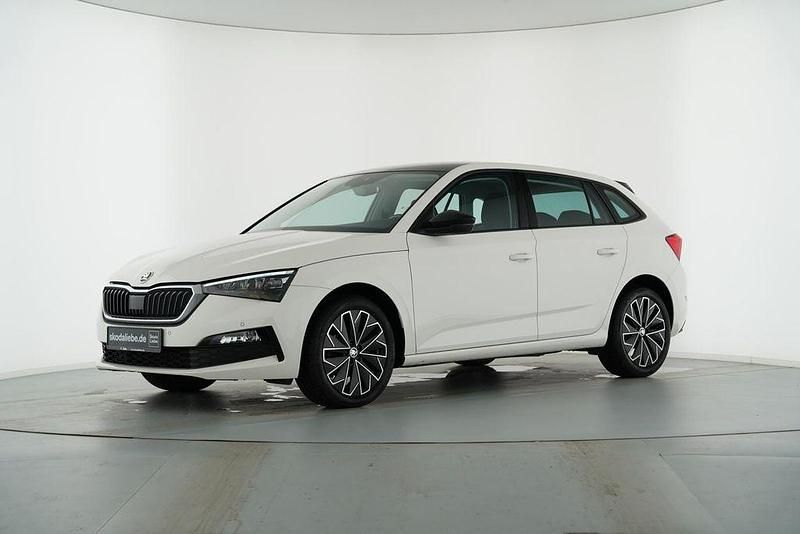 Candyweiss Gebraucht 2019 Skoda Scala Style Kleinwagen | 16.489 € (Guter Preis) - Bild 1/4