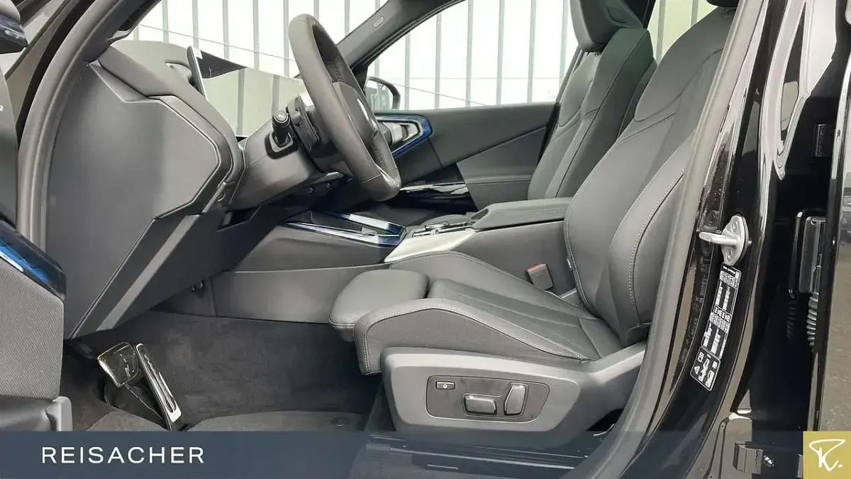 Neu BMW X3 M Sport 197 PS (144 kW) 2026 Saphirschwarz metallic SUV