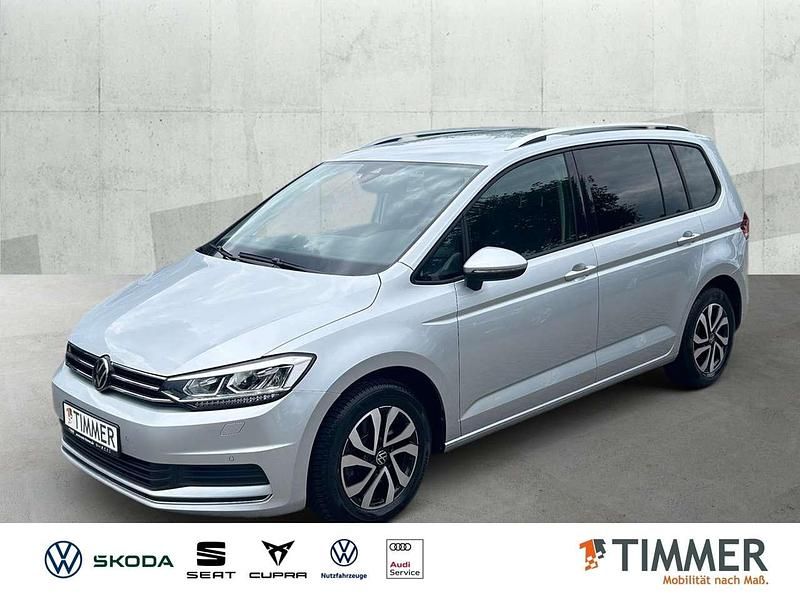 Silber Gebraucht 2022 VW Touran Active Van / Kleinbus | 30.400 € (Fairer Preis) - Bild 1/4