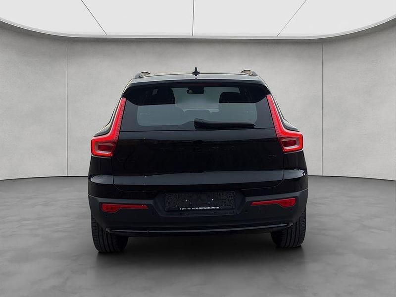 Gebraucht Volvo XC40 Plus 163 PS (119 kW) 2025 Schwarz SUV