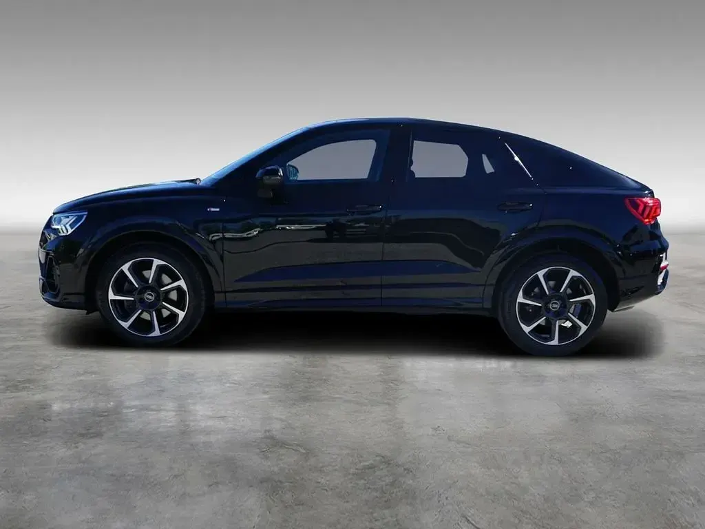 Gebraucht Audi Q3 Sportback S-Line 190 PS (139 kW) 2023 Schwarz SUV